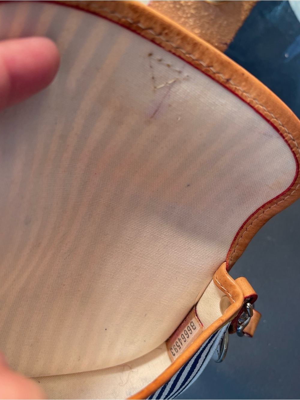 Dooney & Bourke striped Wristlet - Picture 7 of 7